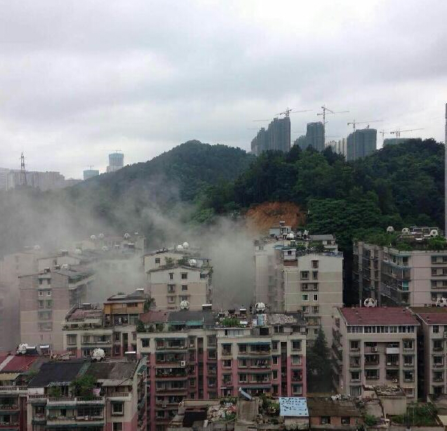 貴陽居民樓坍塌現(xiàn)場