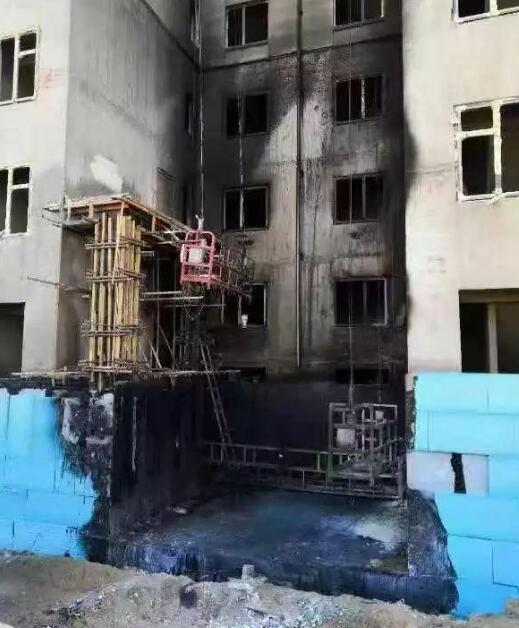 在建工程外墻保溫材料被燒化,做好防范是關鍵